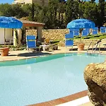 Bouganvillage Tanaunella - *
