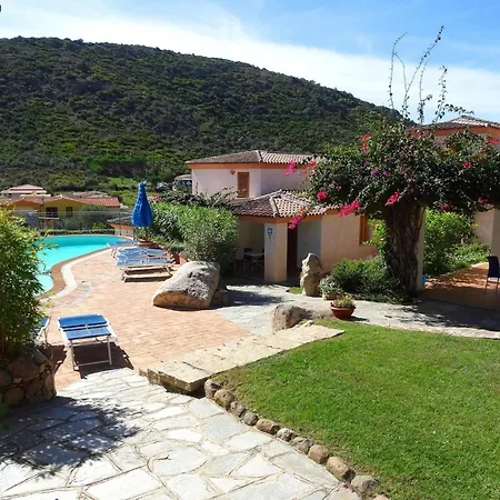 Bouganvillage Tanaunella - Apartment Budoni