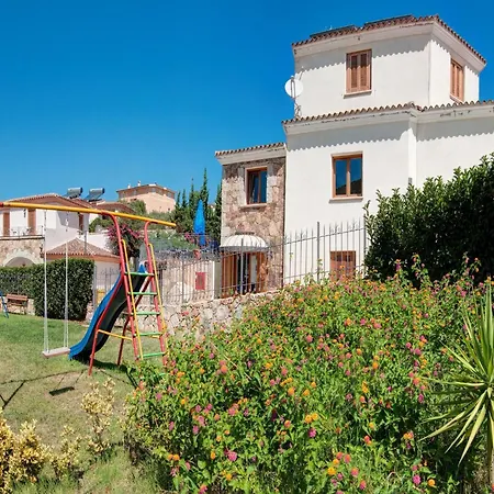 Apartment Bouganvillage Tanaunella - *